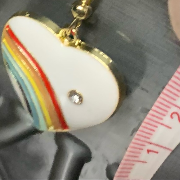 Rainbow heart earrings - Picture 2 of 3